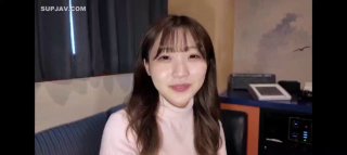 傻女孩Katy被抓到偷窃,最后与警察接吻